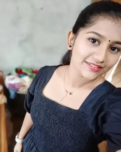 Escort In Kareli